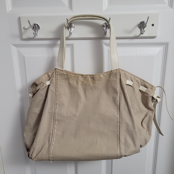 Lancome Linen Like Tote Bag With Faux Leather Straps - Picture 2 of 7